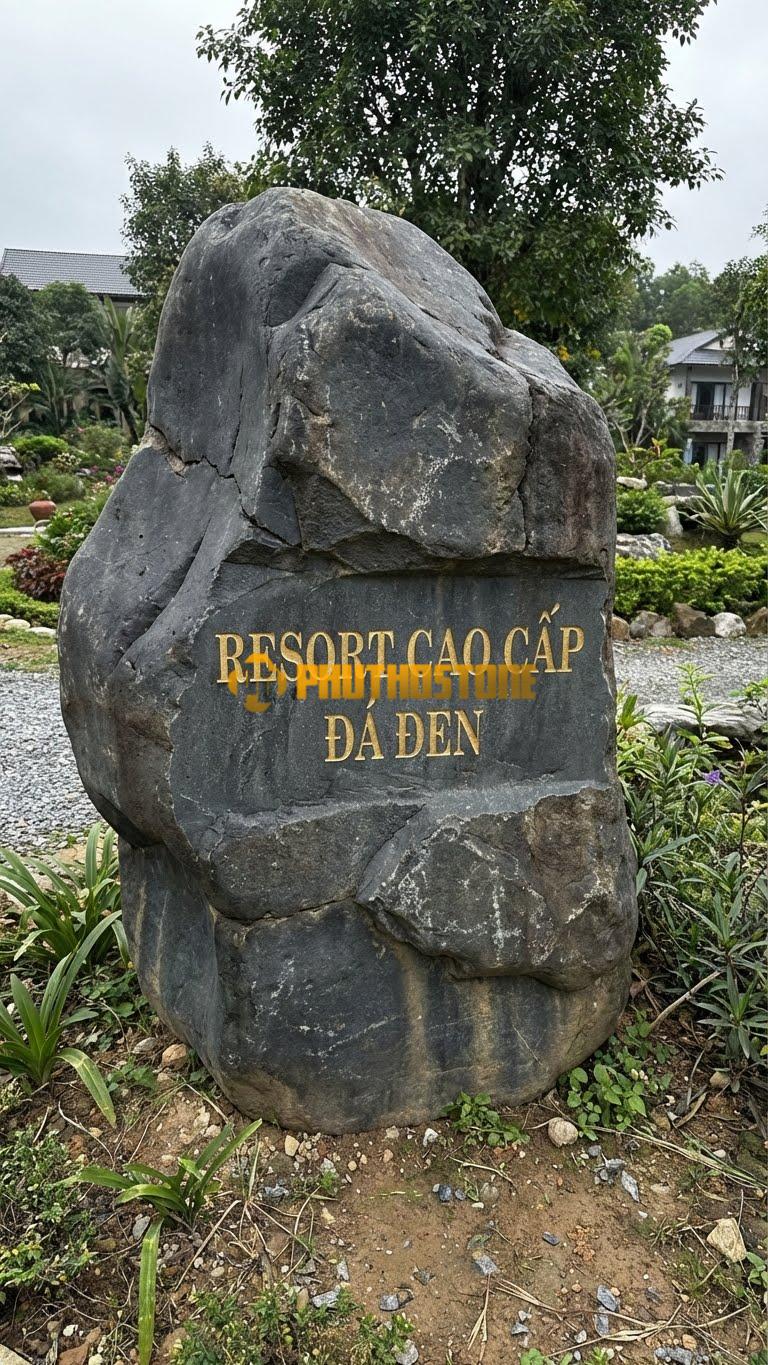 Bảng hiệu đá đen bo góc cho Resort Cao Cấp