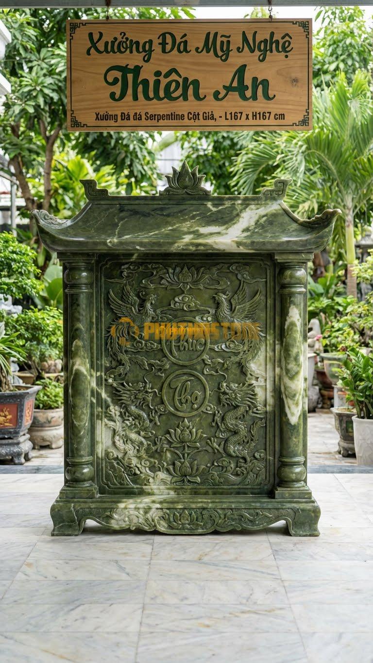 Bình Phong Đá Serpentine Mái Chùa Cột Giả L167: Hai Bên Thân Vuông Đắp Nổi Hình Cột Tròn Đỡ Mái. (L167 x H167 Cm).