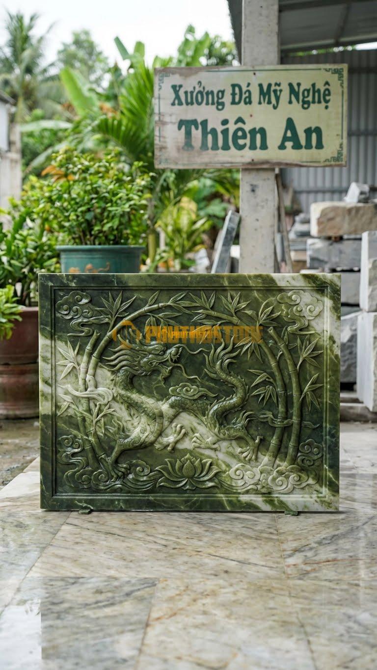 Bình Phong Đá Serpentine Rồng Hóa Trúc L155: Cây Trúc Uốn Thành Hình Rồng. (L155 x H117 Cm).