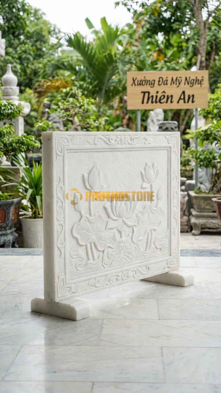Bình Phong Đá Trắng Muối Vuông Sen Nổi L155: Bông Sen Đục Nổi Khối Cao. (L155 x H117 Cm).