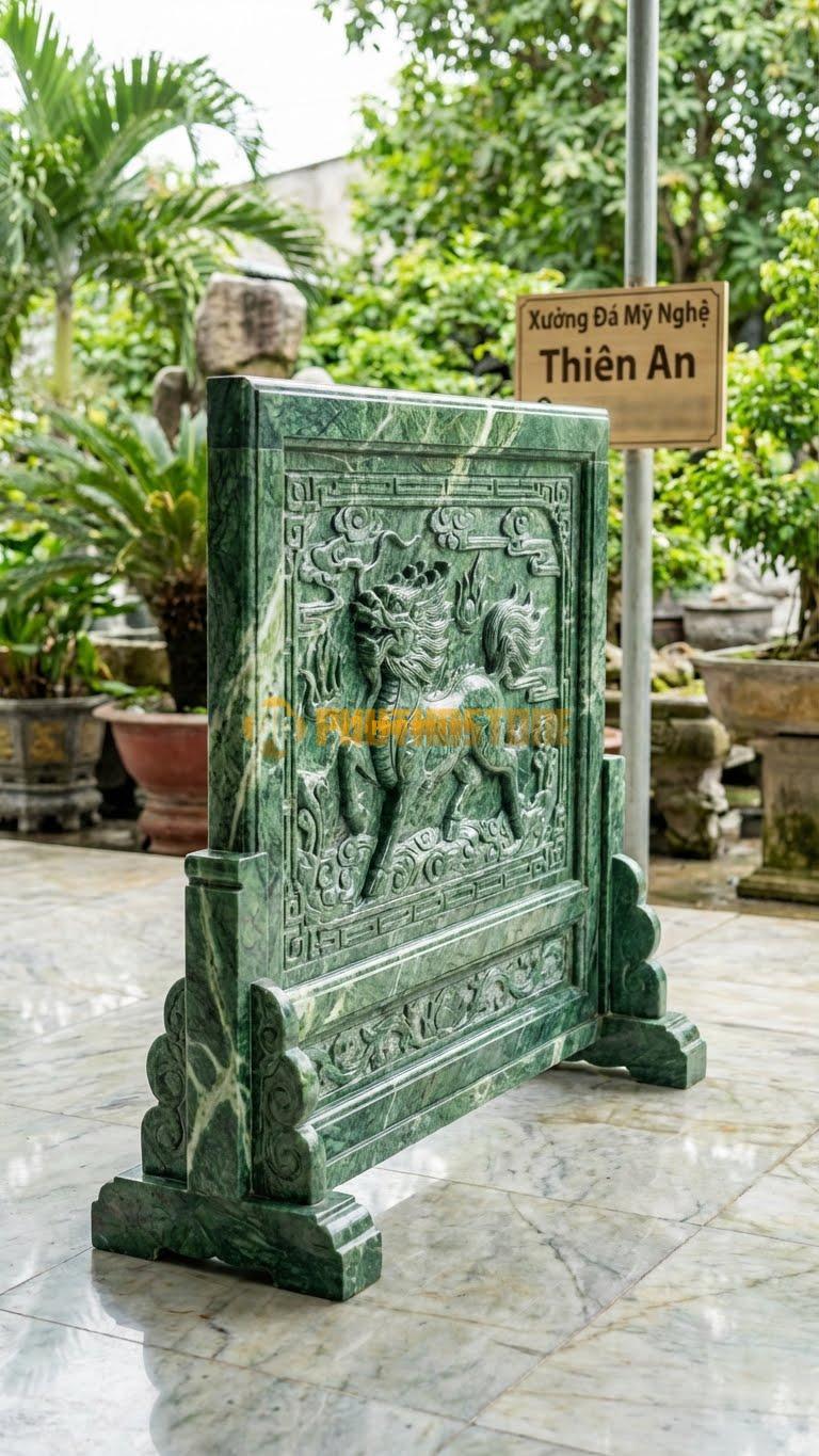 Bình Phong Đá Xanh Ấn Long Mã L155: Chạm Hình Long Mã (Đầu Rồng Mình Ngựa). (L155 x H117 Cm).