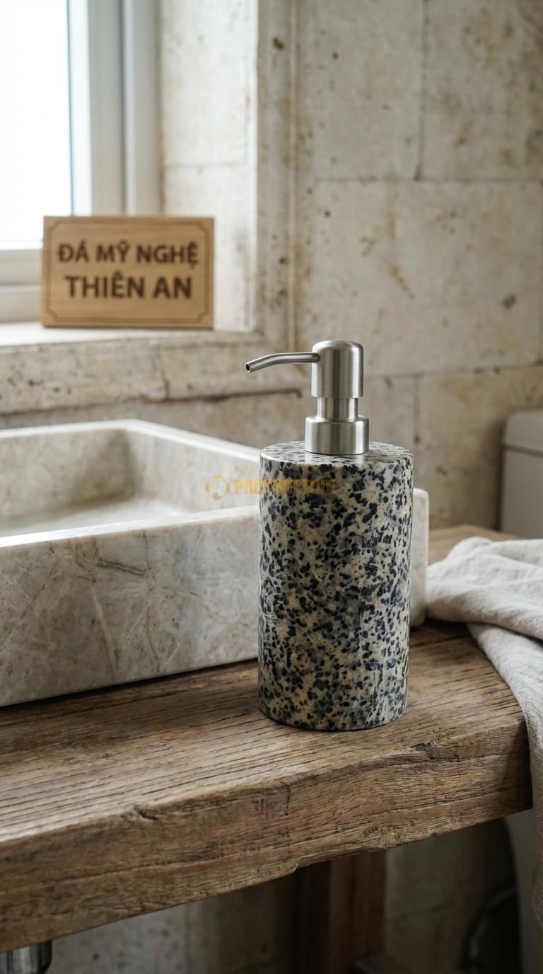 Bình Sữa Tắm Đá Da Báo Mài Nhám Matte Bề Mặt Nhám Mịn, Chống Bám Xà Phòng Đường Kính 8cm x H17.5cm
