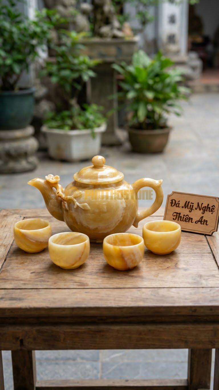 Bộ Ấm Chén Đá Cẩm Thạch Ngọc Hoàng Long, Vòi Ấm Tạo Hình Cành Mai Vươn Ra, Hoa Nở Ngay Đầu Vòi.
