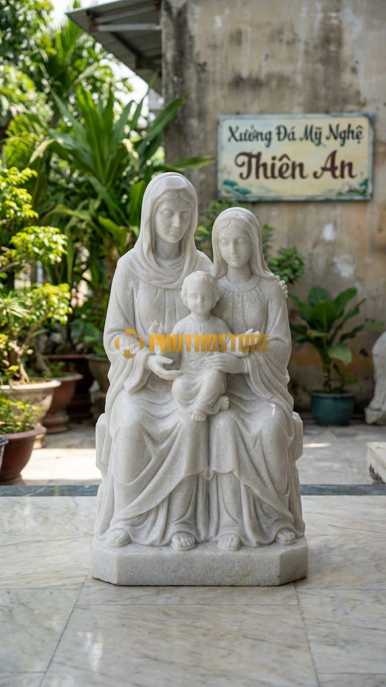 Tượng Đá Thánh Anna