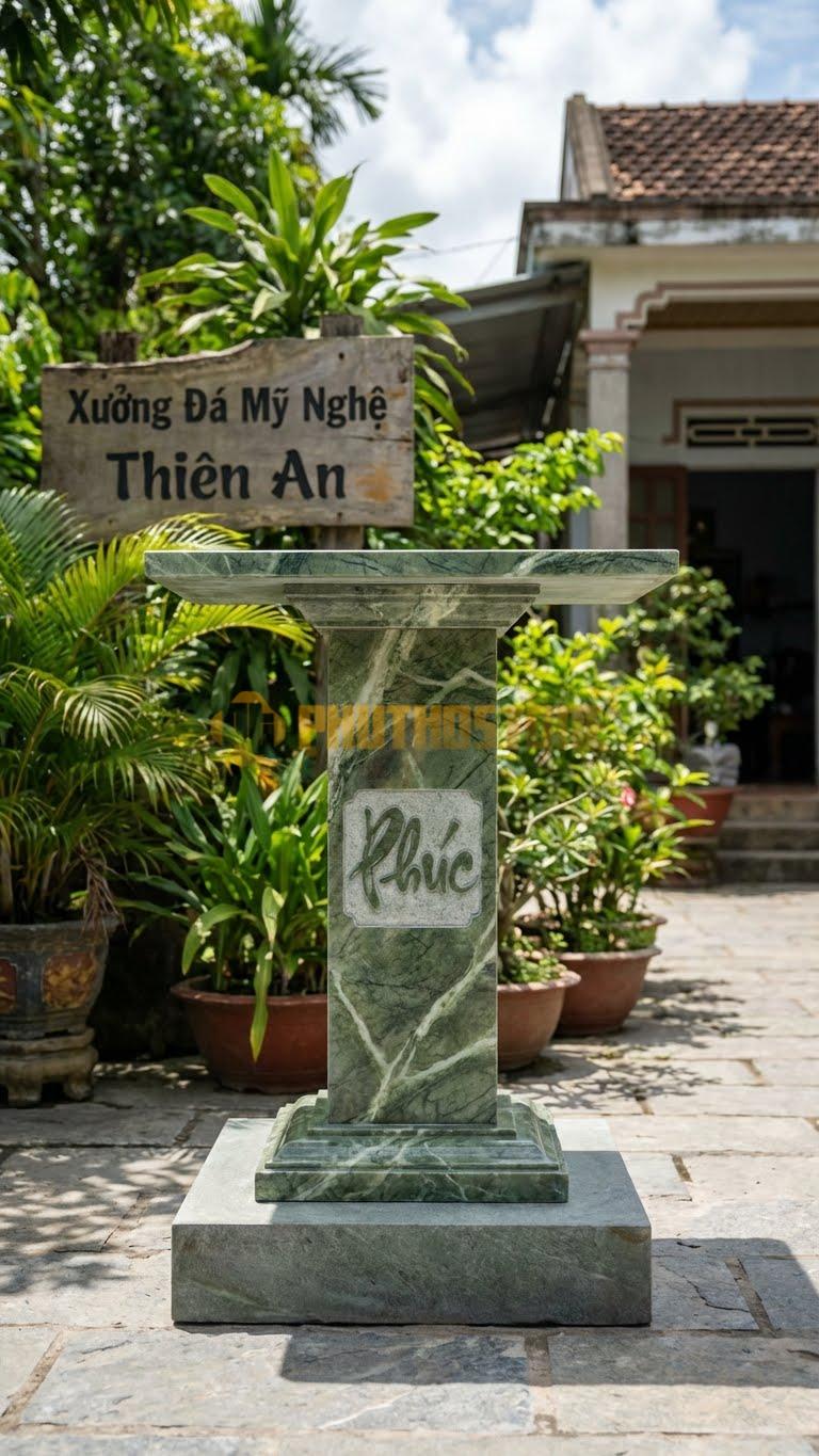 Cây Hương Vuông Chữ Phúc Đá Xanh Ấn Chữ Phúc Hán Tự Chạm Nổi Giữa Lòng 61 X 61 X 107 Cm