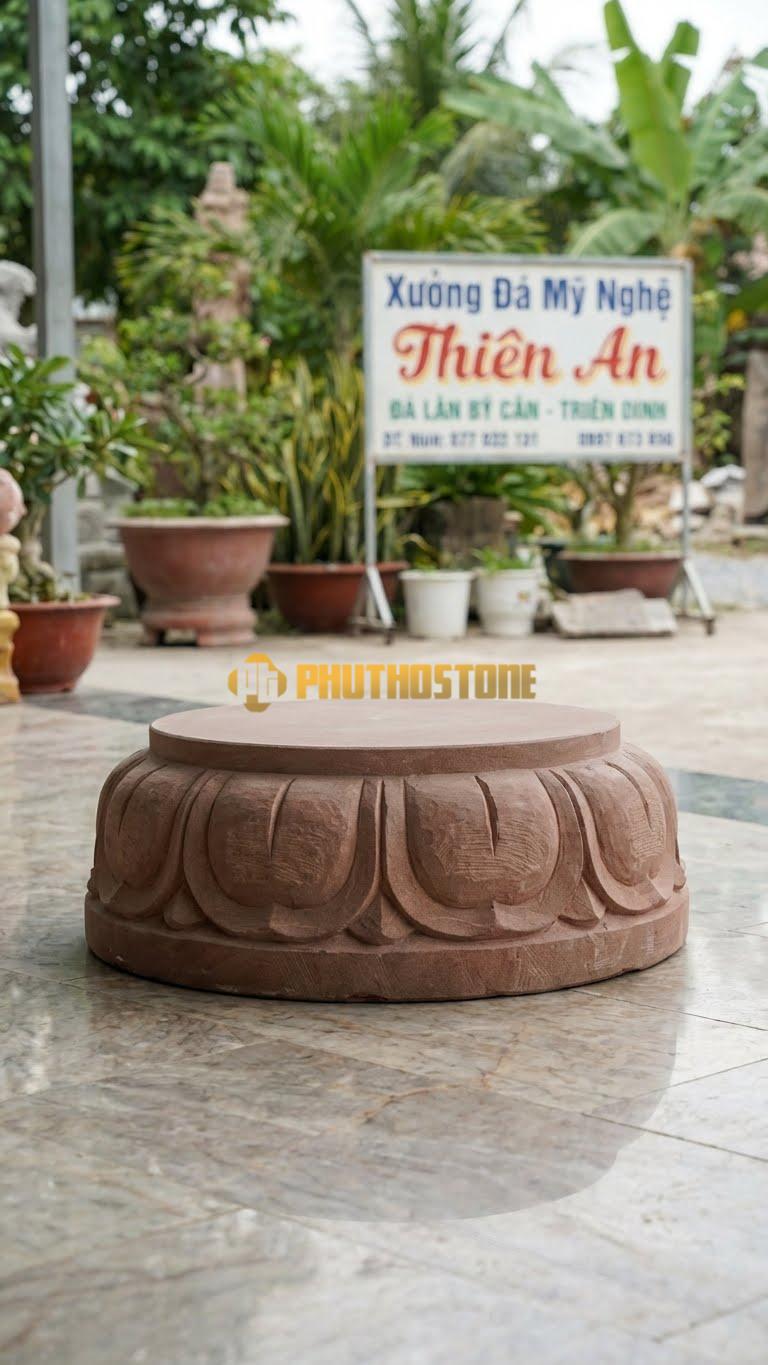 Chân Tảng Đá Hồng Tảng Bệt Sen Kẹp D28: Giữa Các Cánh Sen Chính Có Thêm Cánh Phụ (Sen Kẹp) Nhỏ. (Gương 28Cm – Đế 42Cm – Cao 14Cm).
