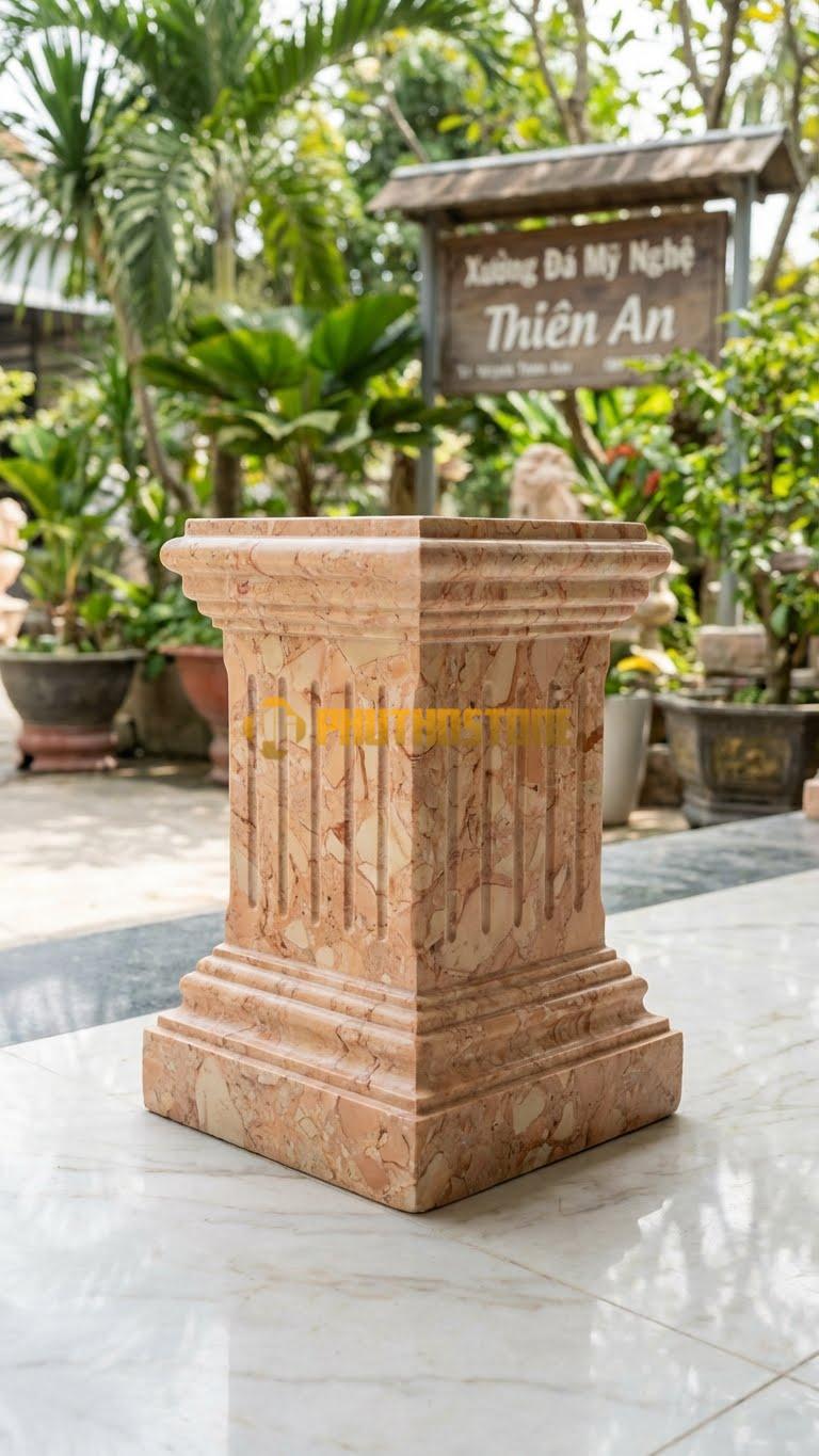 Chân Tảng Đá Hồng Tảng Vuông Bồng Soi Chỉ 25X25: Thân Trơn, Soi Nhiều Đường Chỉ Lõm Song Song. (Mặt 25X25Cm – Cao 40Cm).