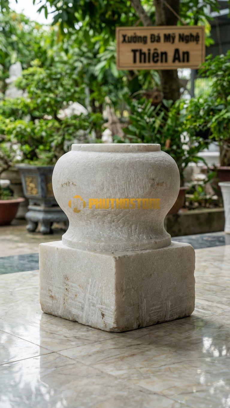 Chân Tảng Đá Trắng Muối Tảng Bồng Vuông – Tròn Vai Bò D28: Đế Vuông, Phần Vai Bo Tròn Lớn (Vai Bò) Đỡ Cột D28. (Cao 42Cm).