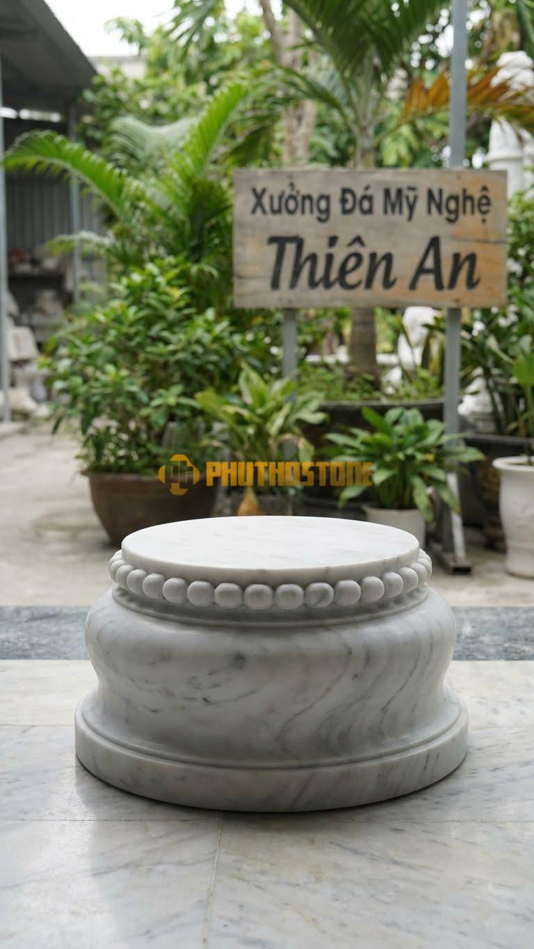 Chân Tảng Đá Trắng Yên Bái Tảng Bệt Cườm Đơn D25: Một Chuỗi Hạt Tròn Chạy Quanh Cổ Tảng, Thân Trơn. (Gương 25Cm – Đế 40Cm – Cao 14Cm).