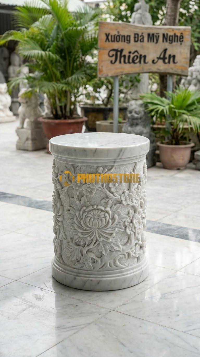 Chân Tảng Đá Trắng Yên Bái Tảng Bồng Tứ Quý Mãn Khai D29: Hoa Cúc, Hoa Mai Chạm Nở To Hết Khổ Đá. (Gương 29Cm – Cao 45Cm).