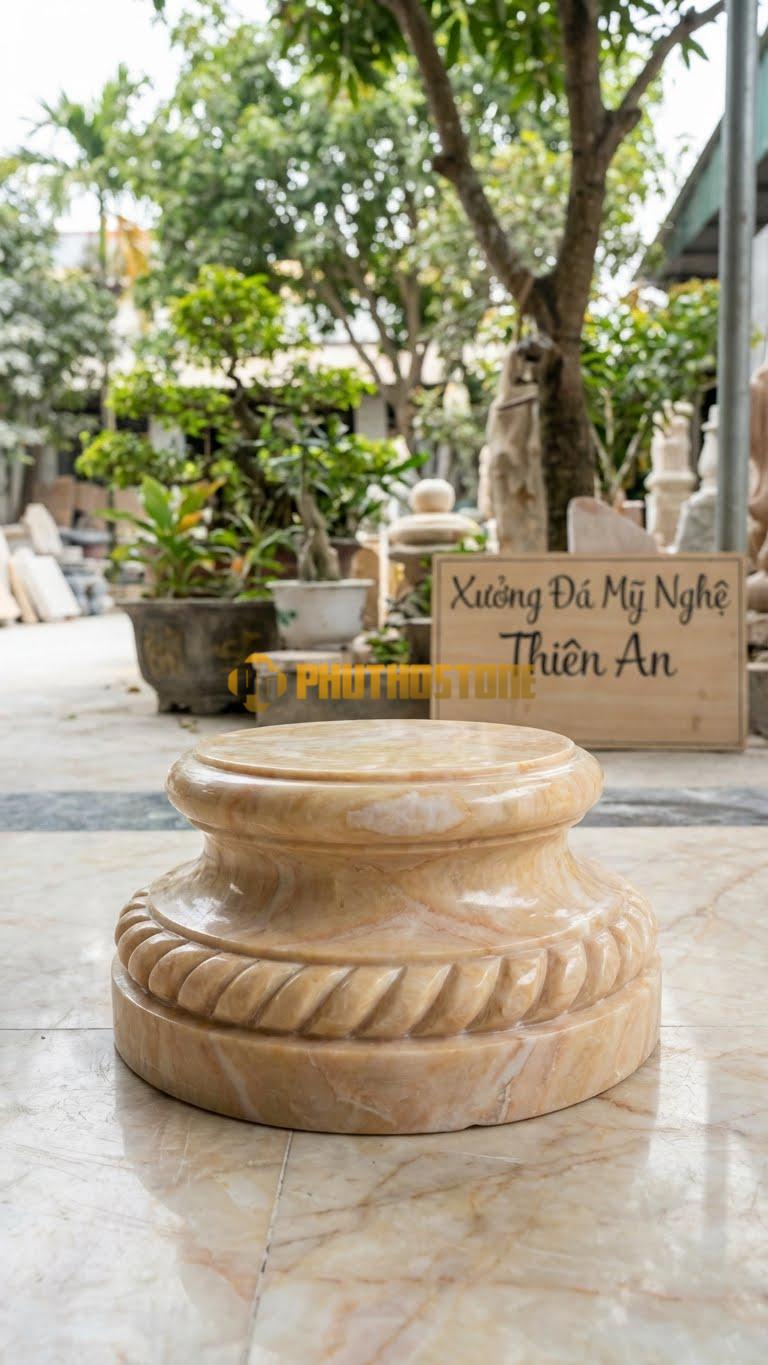 Chân Tảng Đá Vàng Nghệ An Tảng Bệt Cườm Xoắn D22: Hạt Cườm Được Chạm Kiểu Dây Thừng Xoắn. (Gương 22Cm – Đế 35Cm – Cao 13Cm).