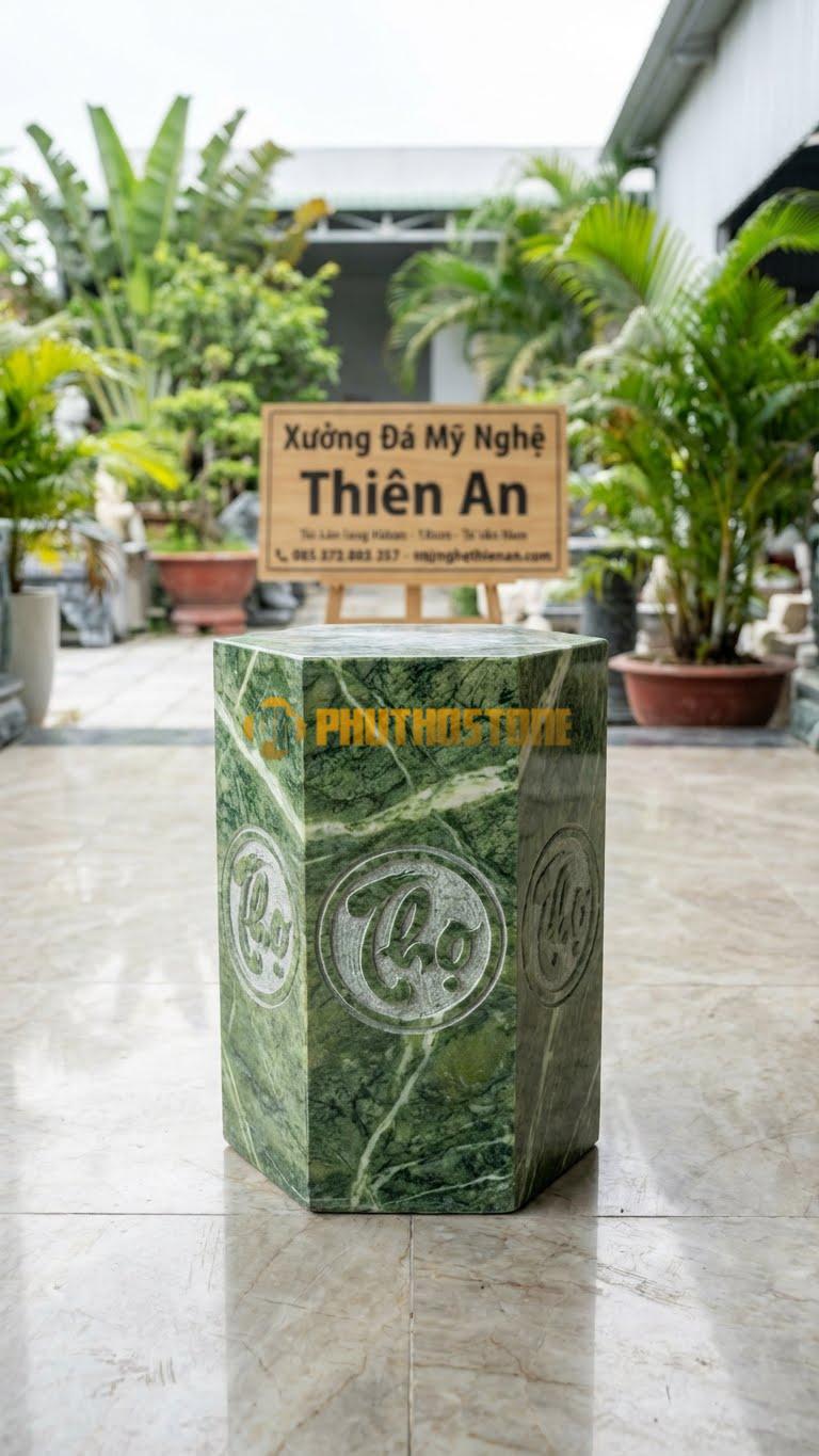 Chân Tảng Đá Xanh Ấn Tảng Bồng Lục Giác Chữ Thọ D28: 6 Mặt, Chạm Chữ Thọ Tròn Hoặc Vuông. (Gương 28Cm – Cao 42Cm).