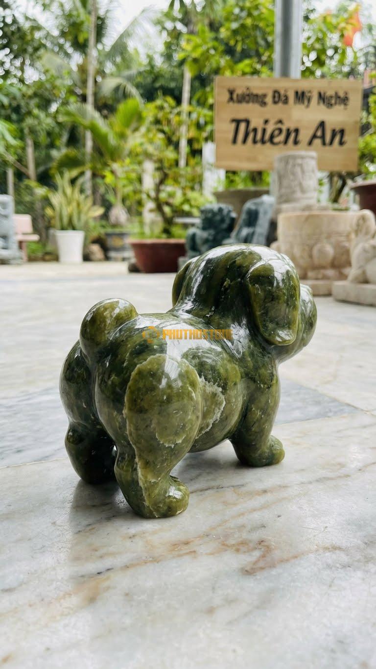 Chó Họa Hoạt Hình (Corgi/Pug) Bằng Đá Serpentine, Kiểu Dáng Mông To, Chân Ngắn. Kích Thước Dài 15cm.