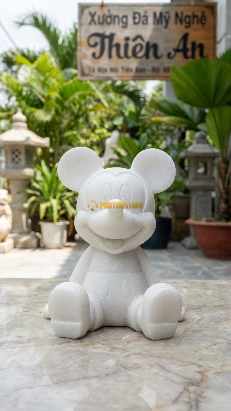 Chuột “Mickey” Cách Điệu Bằng Đá Trắng Muối, Kiểu Dáng Dáng Dễ Thương, Hoạt Hình. Kích Thước Cao 15cm.