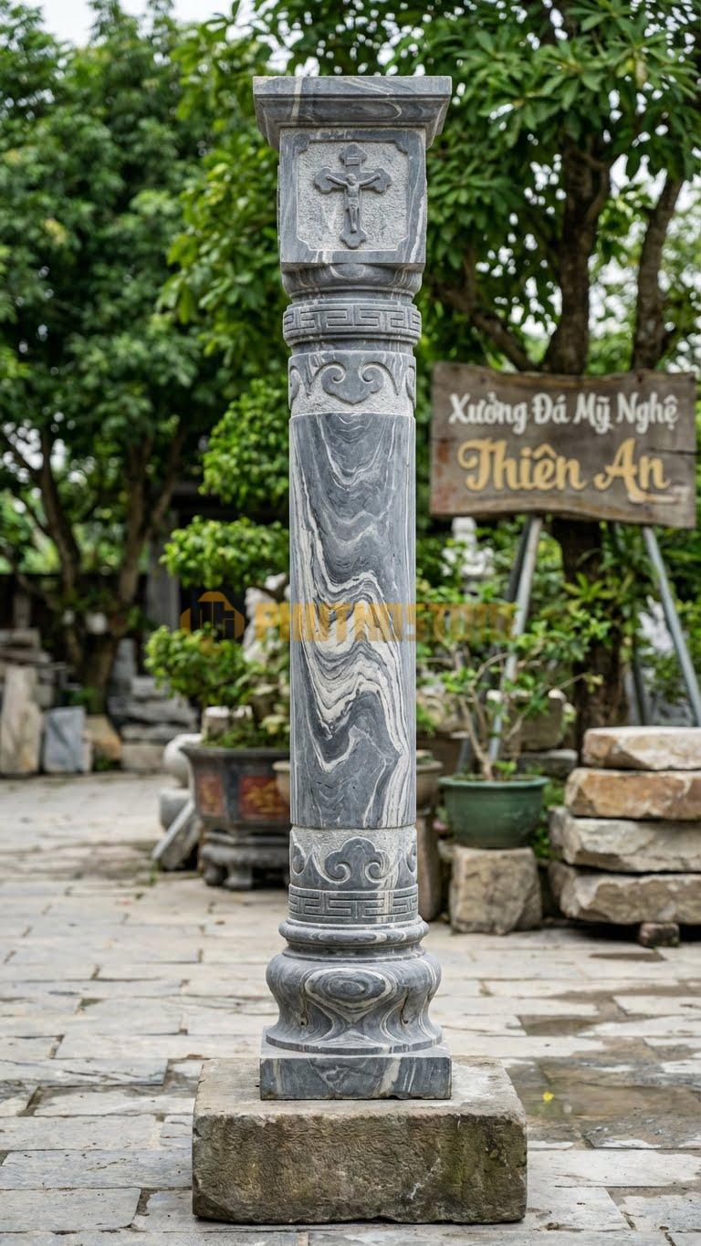 Cột Đá Vân Mây Chạm Hình Thánh Giá Thánh Giá Nổi Ở Tâm Đầu Cột 35X35X320 Cm