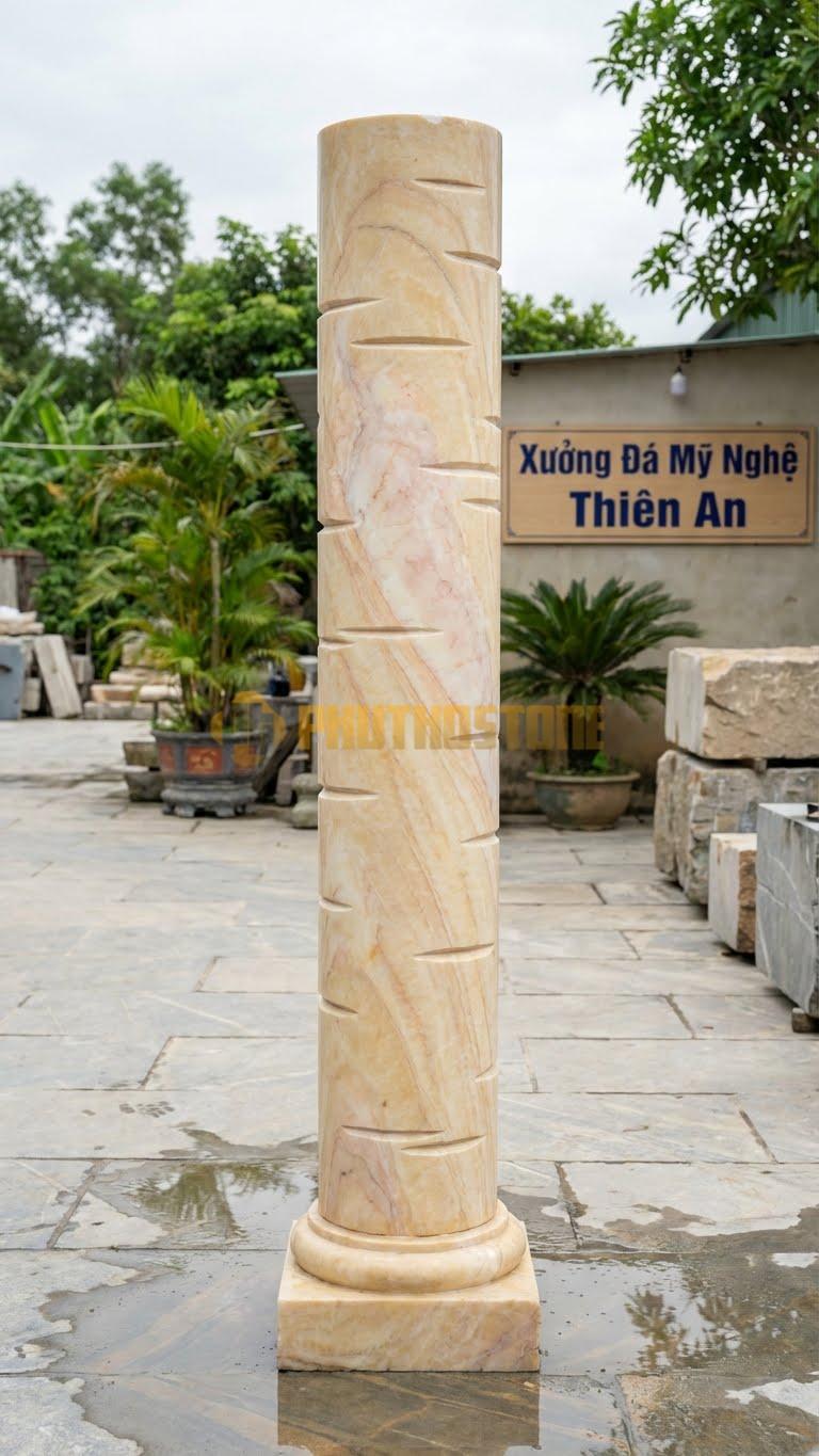 Cột Đá Vàng Nghệ An Chỉ Ngang Ngẫu Nhiên Các Đường Cắt Ngang Không Quy Luật 35X35X250 Cm