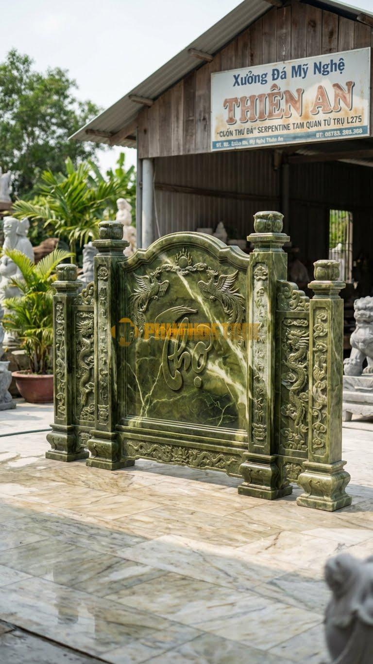 Cuốn Thư Đá Serpentine Tam Quan Tứ Trụ L275: Có 4 Cột (2 Cột Chính, 2 Cột Phụ) Tạo Thế Vững Chãi. (L275 x H176 Cm).