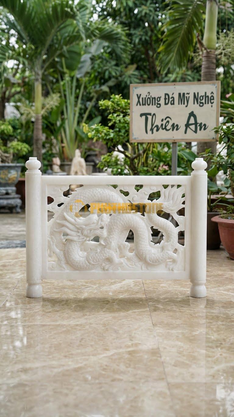 Cuốn Thư Đá Trắng Muối Thông Phong Rồng L147: Rồng Uốn Lượn, Các Khe Hở Đục Thủng Hoàn Toàn. (L147 x H89 Cm).
