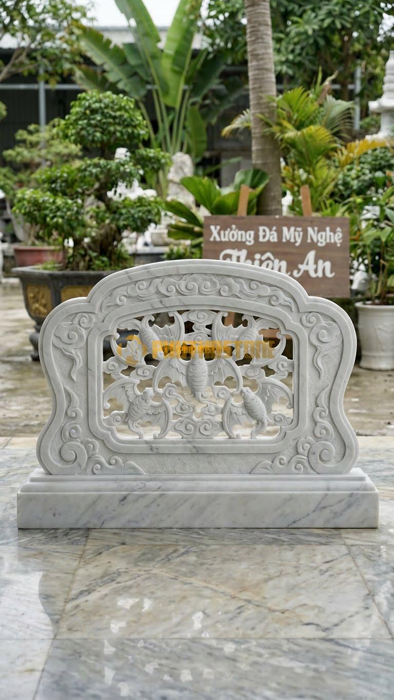 Cuốn Thư Đá Trắng Yên Bái Thông Phong Ngũ Phúc L147: 5 Con Dơi Đục Rỗng Viền. (L147 x H89 Cm).