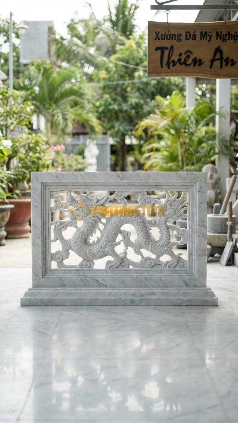 Cuốn Thư Đá Trắng Yên Bái Thông Phong Rồng L147: Rồng Uốn Lượn, Các Khe Hở Đục Thủng Hoàn Toàn. (L147 x H89 Cm).
