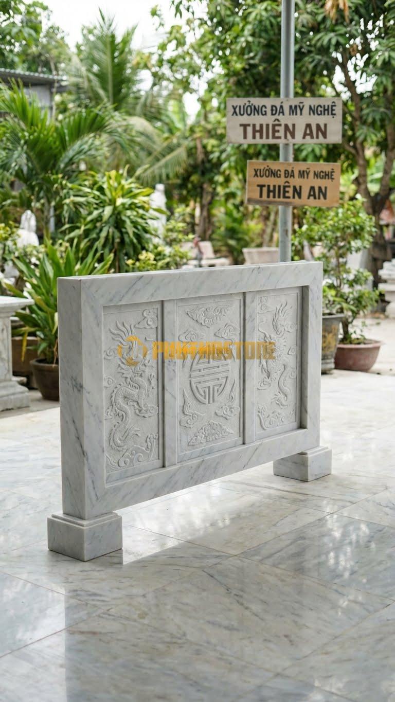 Cuốn Thư Đá Trắng Yên Bái Xanh Rêu Cột Vuông L133: Thiết Kế Hiện Đại, Vuông Vức, Ít Hoa Văn. (L133 x H117 Cm).