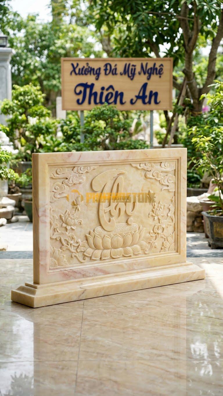 Cuốn Thư Đá Vàng Nghệ An Chữ Thọ Sen Đỡ L127: Chữ Thọ Nằm Trên Đài Sen. (L127 x H81 Cm).
