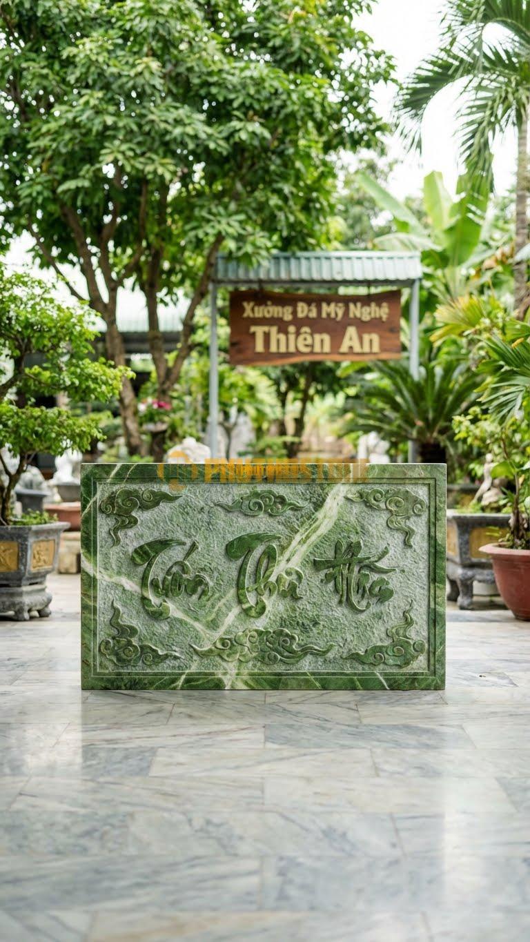 Cuốn Thư Đá Xanh Ấn Liền Khối Băm Nhám L133: Phong Cách Thô Mộc, Nguyên Khối Đá Sần. (L133 x H81 Cm).