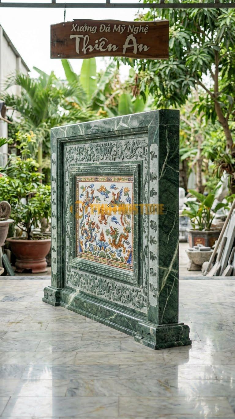 Cuốn Thư Đá Xanh Ấn Tam Quan Ốp Tranh Gốm L255: Giữa Đá Có Lồng Tranh Gốm Sứ Màu. (L255 x H176 Cm).