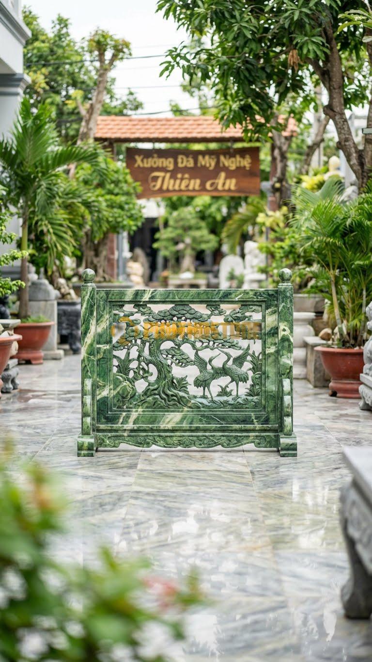 Cuốn Thư Đá Xanh Ấn Thông Phong Tùng Hạc L155: Tán Cây Tùng Được Đục Lọng Kỹ Thuật Cao. (L155 x H107 Cm).