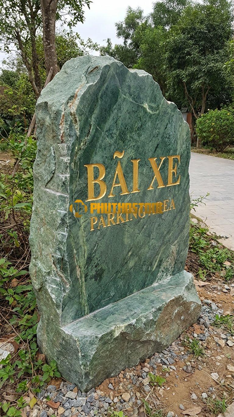 Đá tảng xanh cốm làm biển chỉ dẫn ‘BÃI XE’