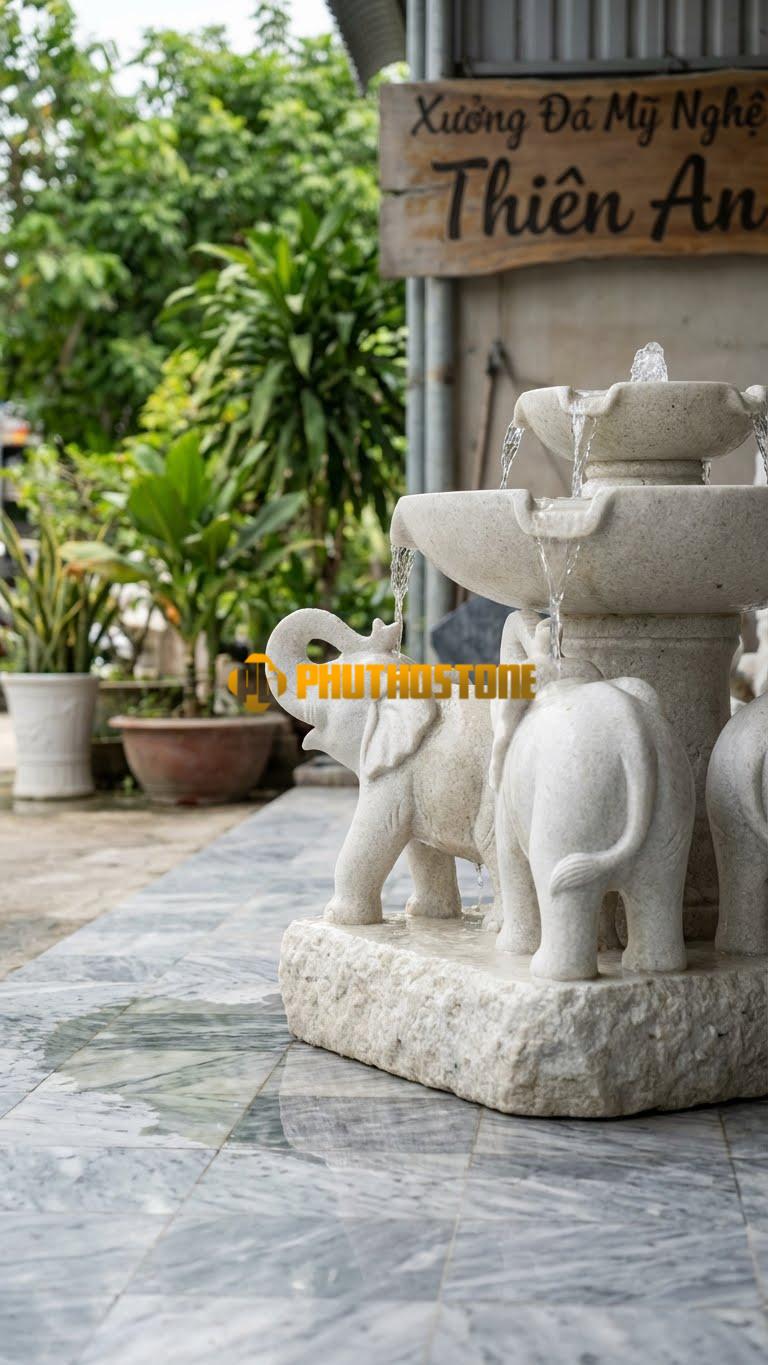 Đàn Voi Đá Tắm Suối (Bộ 3 Con) C80cm – C1.2m. Chất Liệu Đá Trắng Muối