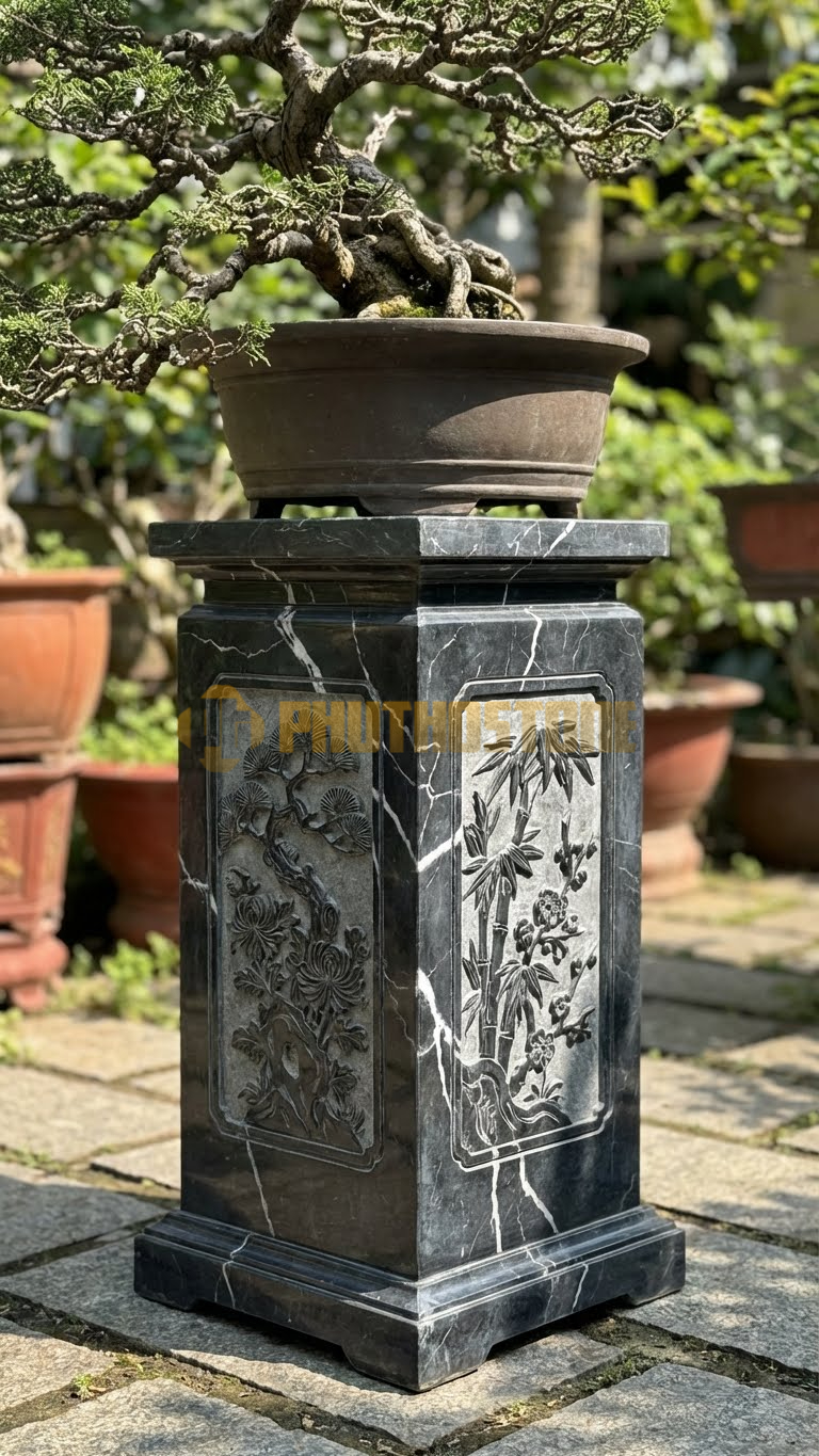 Đôn Vuông Đá Đen Tia Chớp Chạm Tứ Quý (Tùng, Cúc, Trúc, Mai) 4 Mặt – Vuông 35cm, Cao 60cm