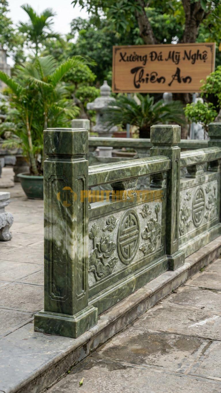 Lan Can Đá Serpentine Con Tiện Vuông Chỉ Âm: Khối Vuông Mạnh Mẽ, Soi 2 Đường Chỉ Dọc Tinh Tế, Kích Thước: Đường Kính 15Cm, Cao 80Cm