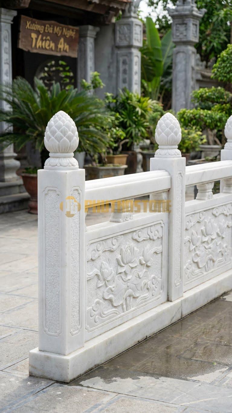 Lan Can Đá Trắng Muối Bông Atiso (Quả Thông): Trụ Lan Can Tạc Hình Quả Thông/Bông Atiso, Kích Thước: Trụ 25X25Cm, Cao 110Cm