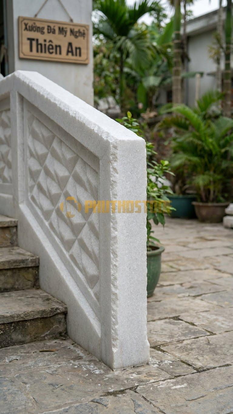 Lan Can Đá Trắng Muối Kim Cương: Cắt Vát Tạo Khối 3D Như Viên Kim Cương, Kích Thước: 100Cm X 90Cm X 12Cm