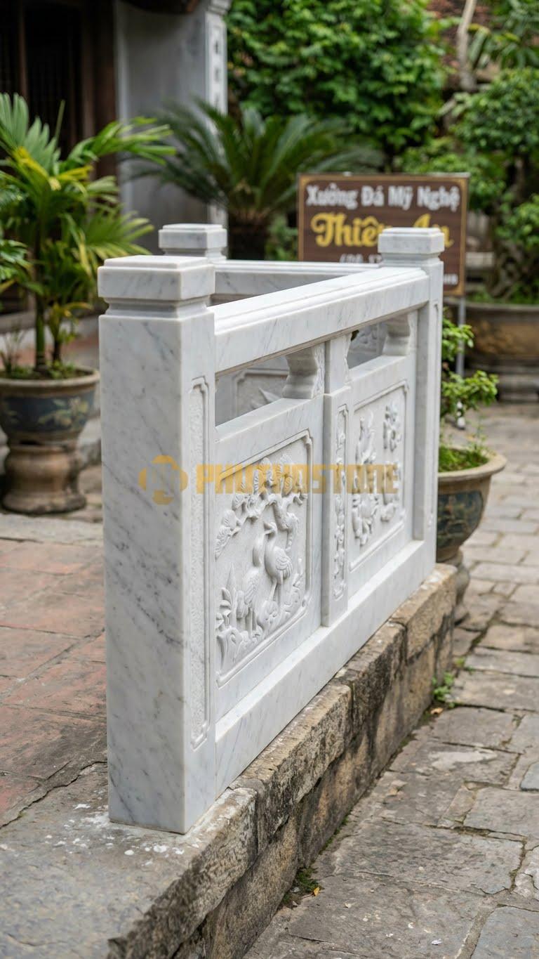 Lan Can Đá Trắng Yên Bái Tứ Quý – Tùng: Cây Tùng Và Chim Hạc (Biểu Tượng Trường Thọ), Kích Thước: 117Cm X 81Cm X 10Cm