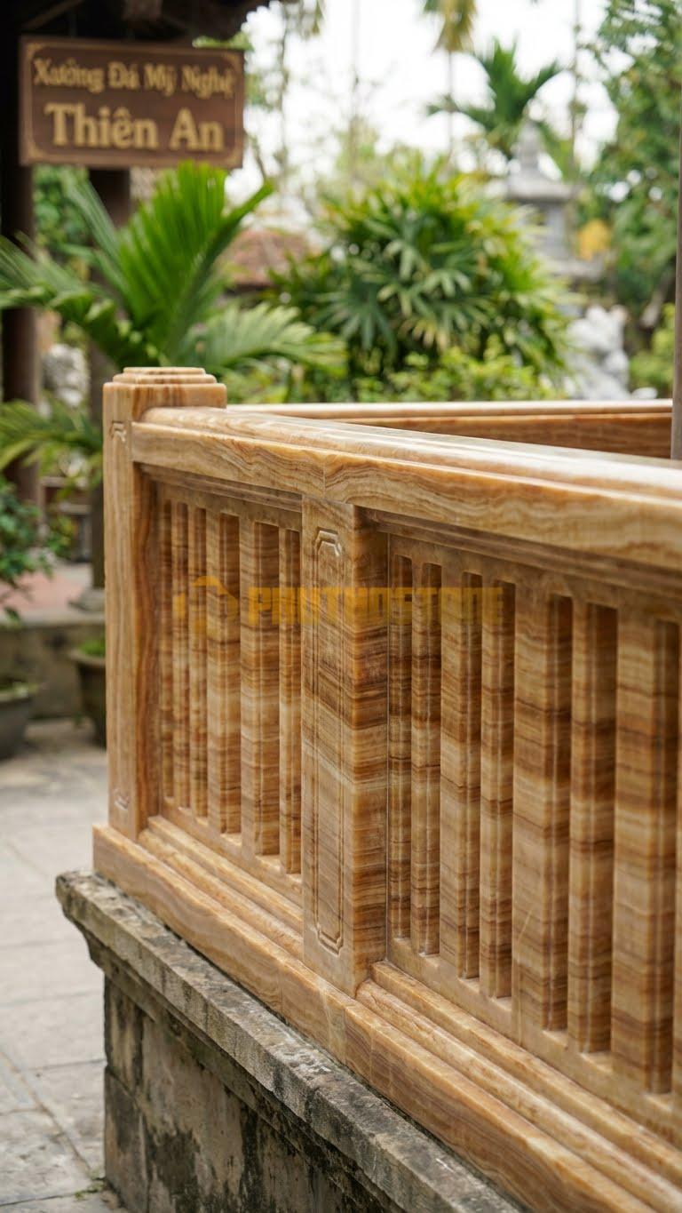 Lan Can Đá Vân Gỗ Sọc Dọc Tối Giản: Các Đường Rãnh Soi Sâu Dọc Tấm Đá, Kích Thước: 100Cm X 85Cm X 8Cm
