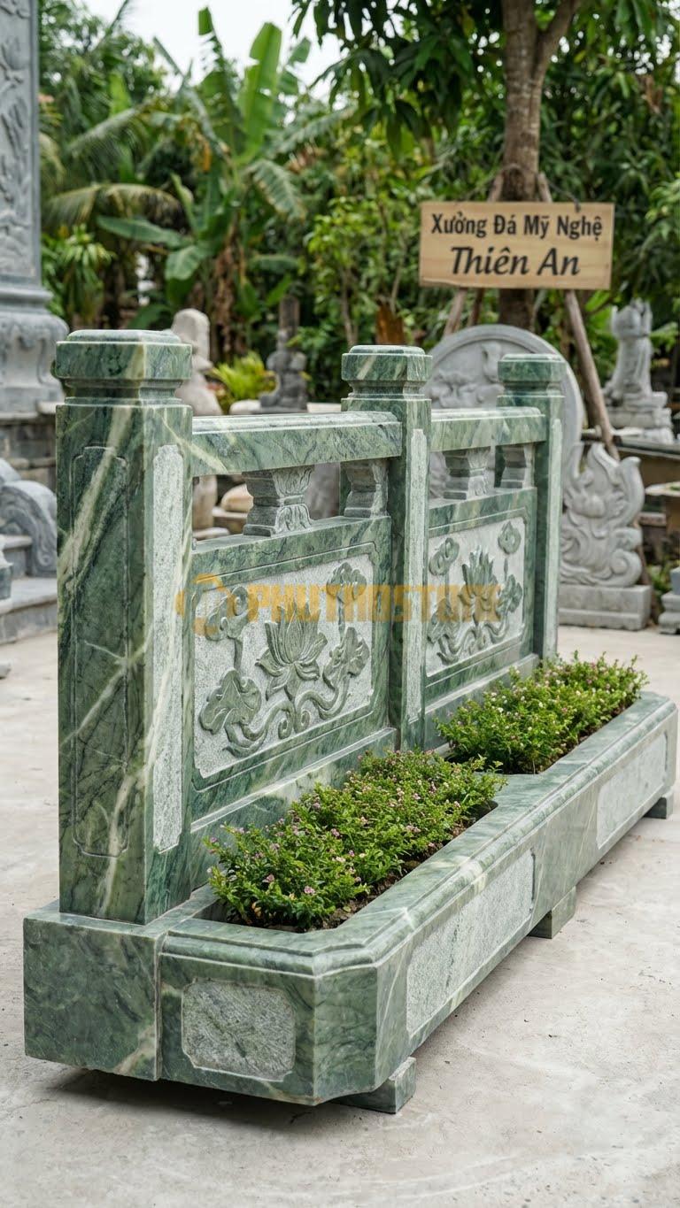 Lan Can Đá Xanh Ấn Đá Kết Hợp Bồn Hoa: Phần Chân Đế Thiết Kế Hộc Để Trồng Hoa Nhỏ, Kích Thước: 150Cm X 95Cm X 25Cm