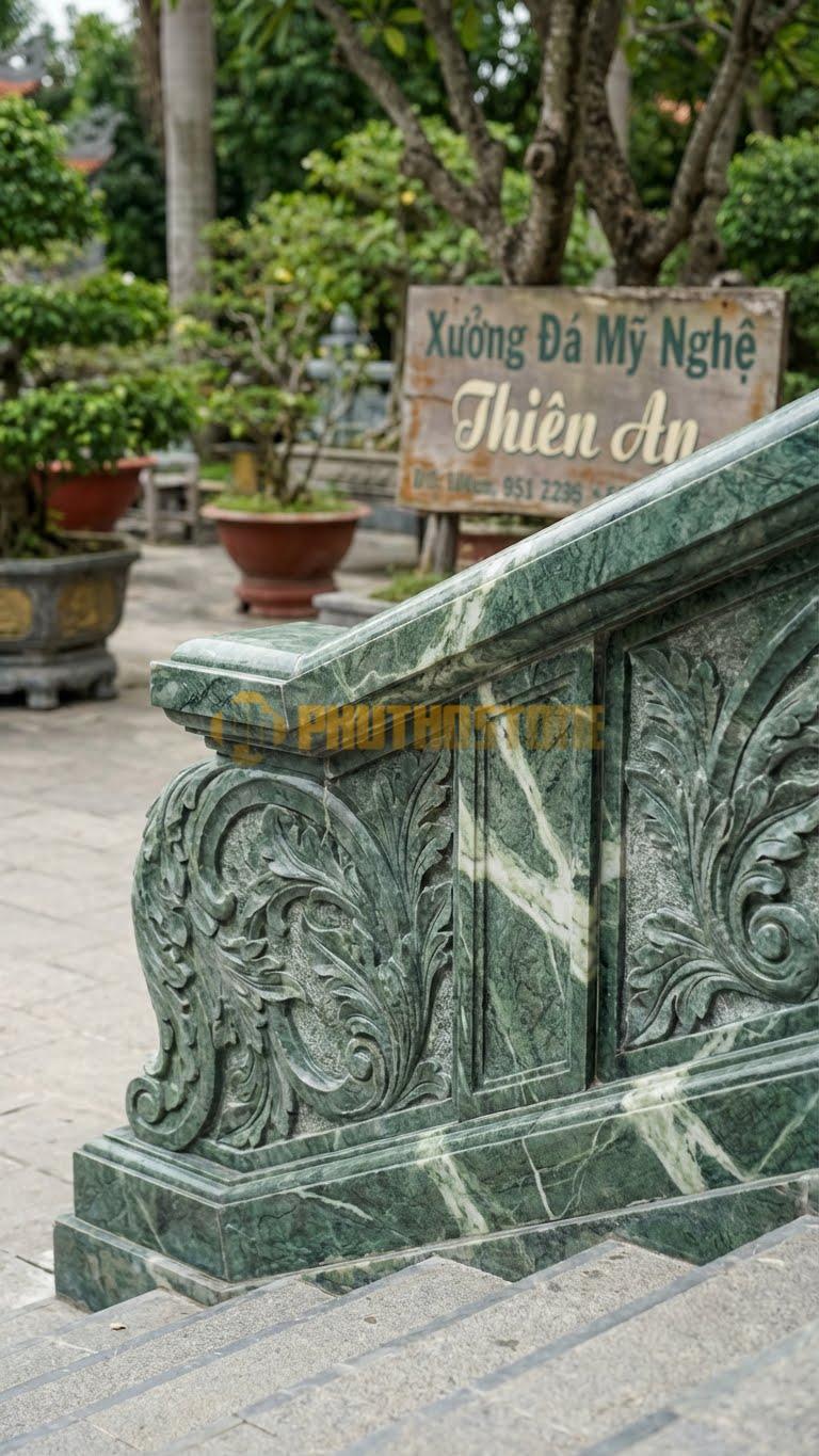 Lan Can Đá Xanh Ấn Lá Tây Acanthus: Họa Tiết Lá Ô Rô Uốn Lượn Đặc Trưng Kiến Trúc Pháp, Kích Thước: 100Cm X 90Cm X 12Cm