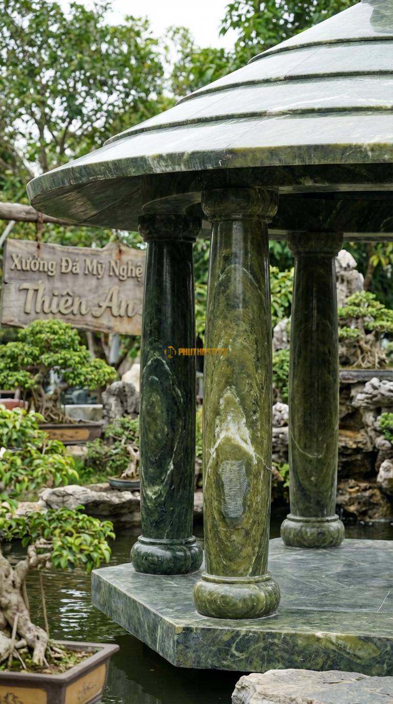 Lầu Tròn Đá Serpentine Chòi Nấm: (Mẫu hiếm) Cột trụ lớn ở giữa hoặc các cột bo tròn, mái hình nón. đường kính 3m00