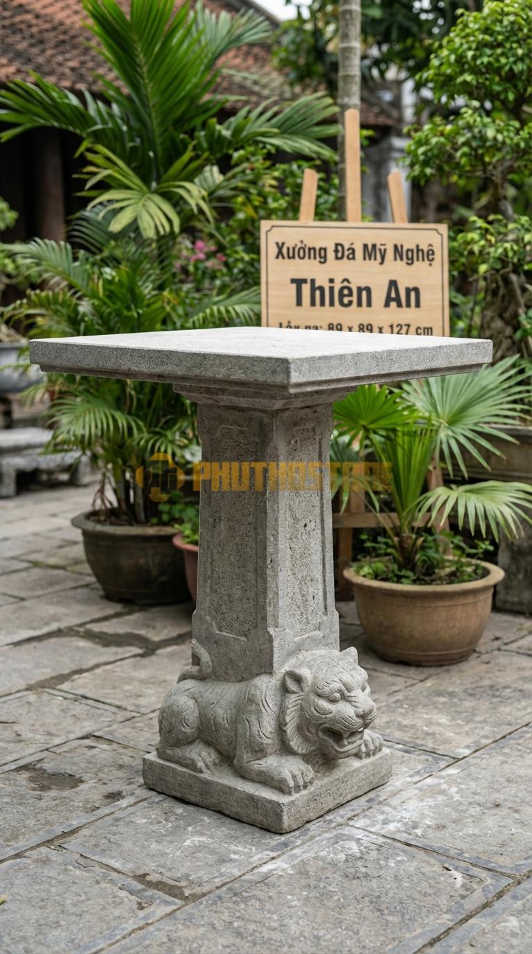 Mẫu Vuông Chân Quỳ Hổ Phù