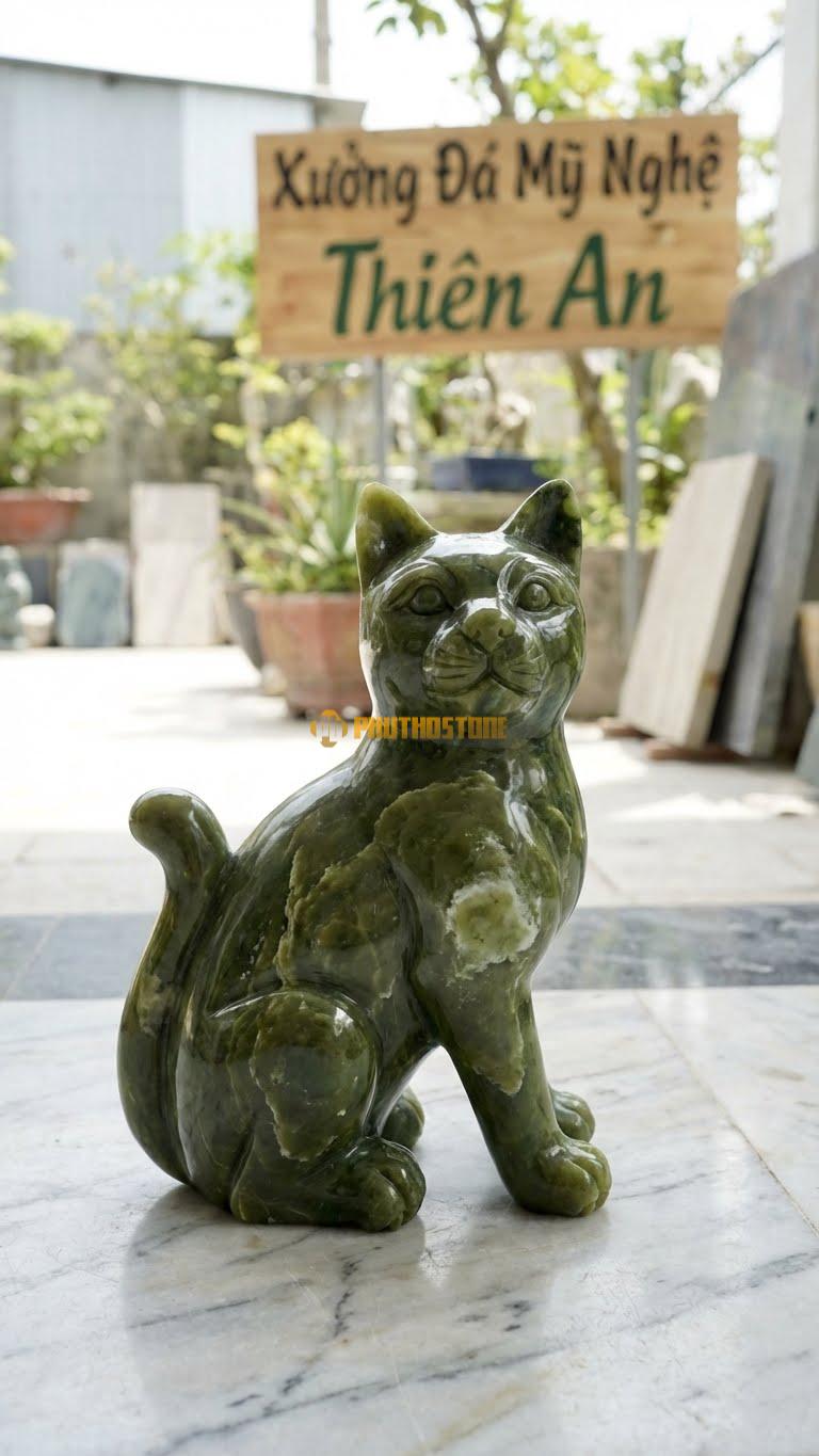 Mèo Bắt Cá Bằng Đá Serpentine, Kiểu Dáng Kích Thước Cao 28cm.