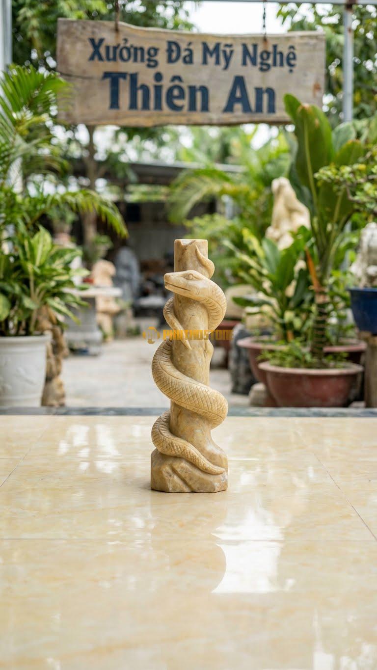 Rắn Quấn Gậy (Biểu Tượng Y Tế) Bằng Đá Vàng Nghệ An, Kiểu Dáng Kích Thước Cao 35cm.