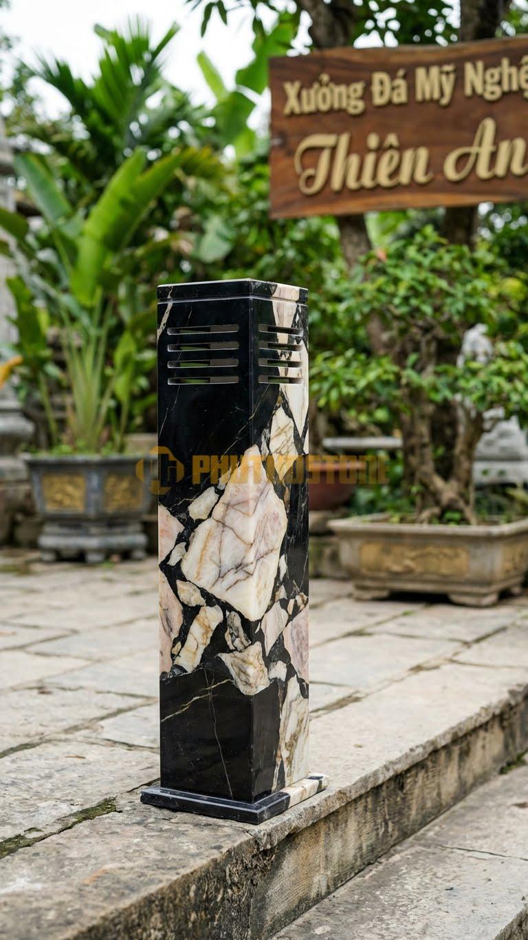 Trụ Lan Can Đá Da Báo Đèn Vuông Minimal: Chỉ Có Các Khe Hở Ngang Hẹp Để Ánh Sáng Thoát Ra, Kích Thước: 20X20X90Cm