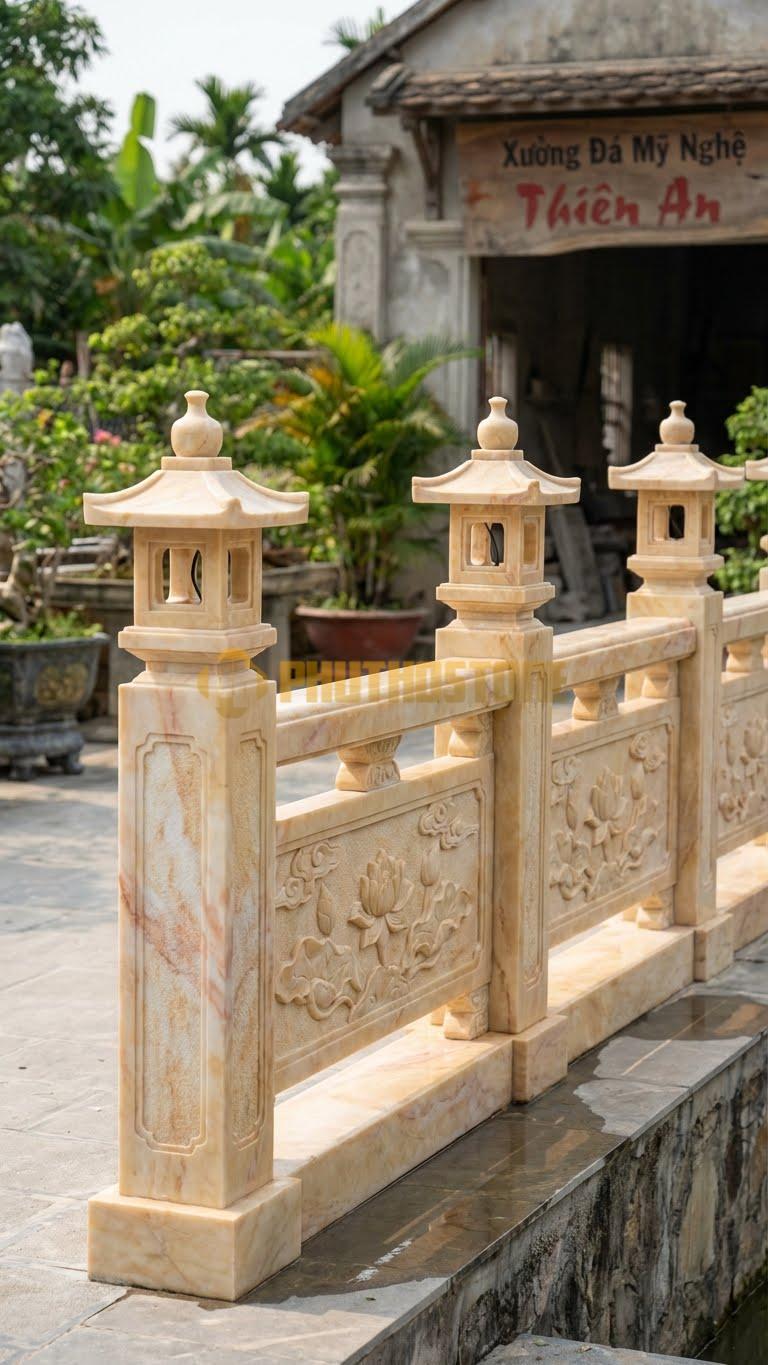Trụ Lan Can Đá Vàng Nghệ An Đèn Lồng Đèn Nhật: Đỉnh Hình Mái Che, Giữa Rỗng Để Luồn Dây Điện, Kích Thước: 30X30X127Cm