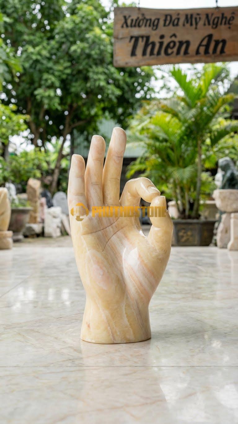Tượng Đá Bàn Tay