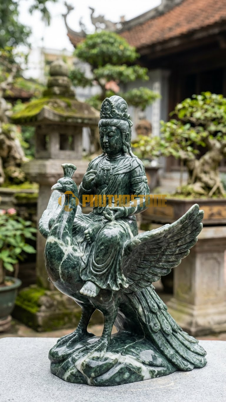 Tượng Khổng Tước Minh Vương