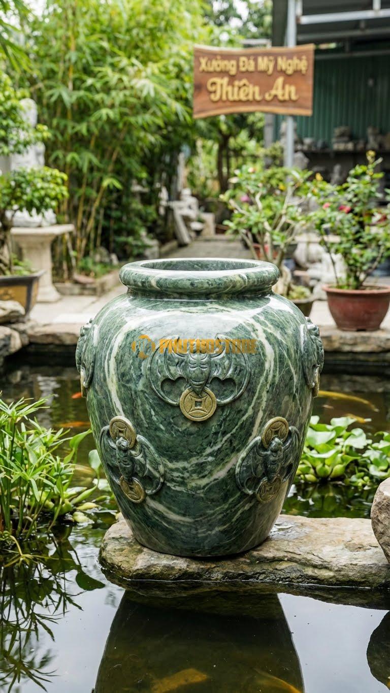 Vại “Ngũ Phúc Lâm Môn” Đá Xanh Ấn, Kích thước 65cm x 85cm, Hoa Văn 5 Con Dơi Ngậm Tiền Vàng, Tượng Trưng Cho 5 Loại Phúc Lành Vào Nhà.