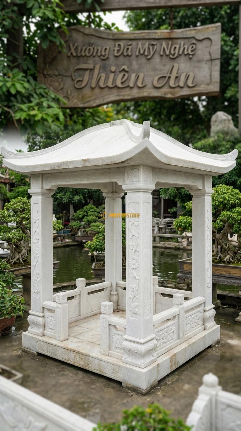 Vọng Lâu (Tứ giác) Đá Trắng Muối Chòi Thơ: 4 cột vuông, lan can thấp, thích hợp đặt bàn trà vuông. Hoa văn Cúc dây. Vuông 2m50 x 2m50