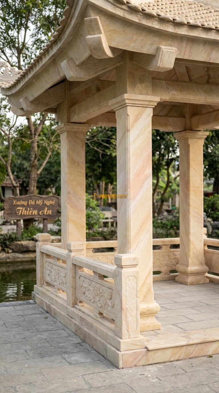 Vọng Lâu (Tứ giác) Đá Vàng Nghệ An Chòi Thơ: 4 cột vuông, lan can thấp, thích hợp đặt bàn trà vuông. Hoa văn Cúc dây. Vuông 2m50 x 2m50